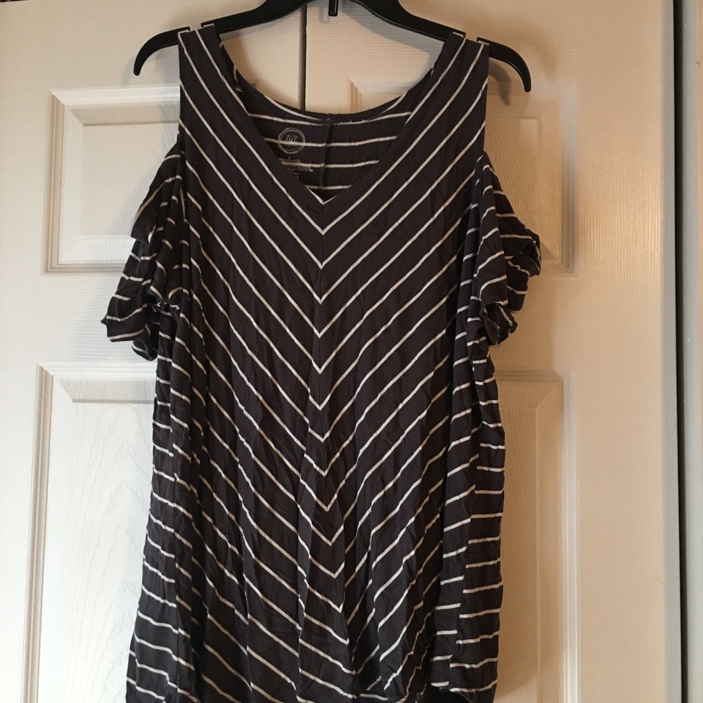 Gray and white cold shoulder top
